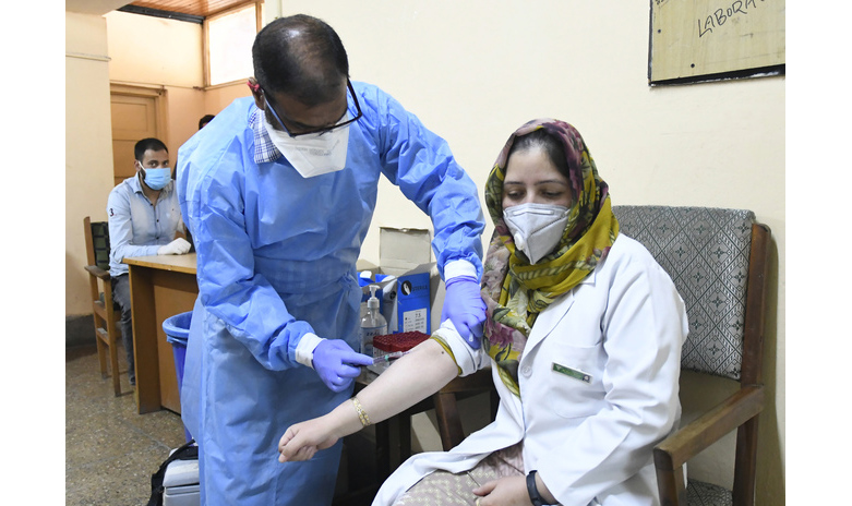 India reports 6,915 new Covid-19 cases, daily infections below 10,000 second day in a row